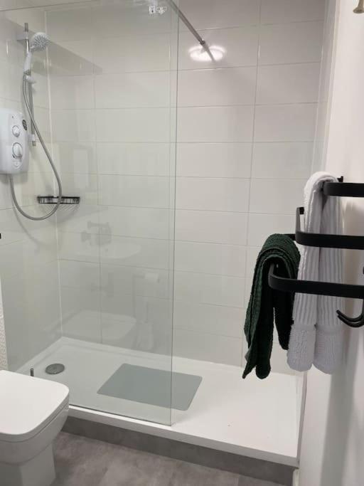 Central Inverness Flat Close To Hospital And Uhi Inshes Extérieur photo